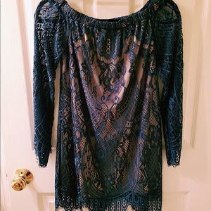 Francesca’s Green Off the Shoulder Lace Dress